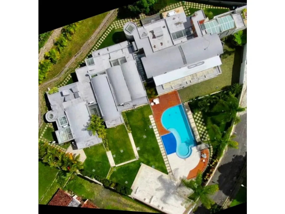 Vendo casa 1130m2 La Lagunita 5957 - 2