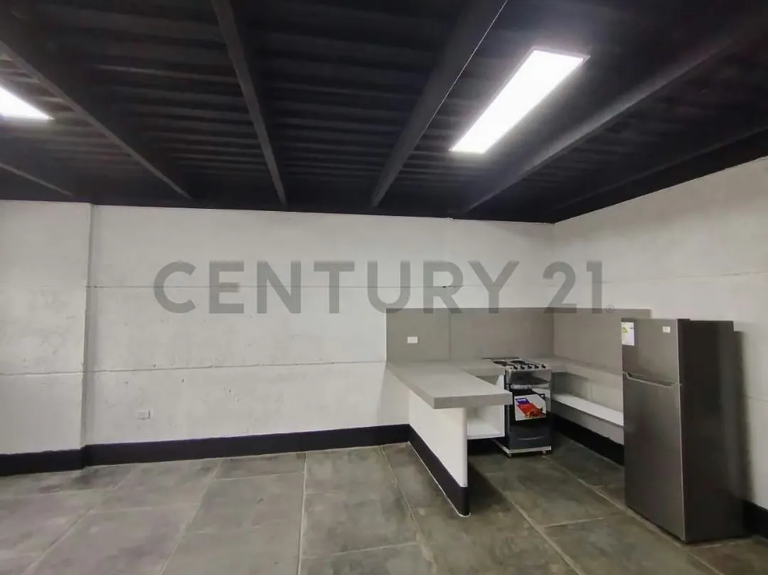 Apartamentos en Alquiler Semi Amoblados en Los Chorros. PF LJL - 2