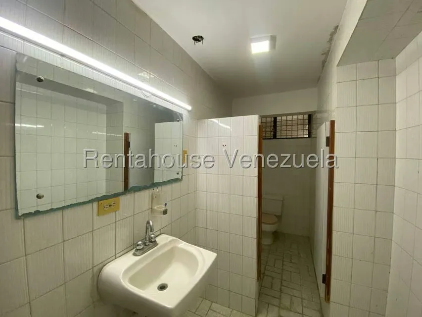 Casa (1 Nivel) en Alquiler en Paraiso, Zulia - 23