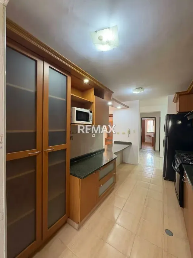 Alquiler Apartamento Sin Amoblar Portales de Mañongo IV- 3h - Pozo 8º piso, - 15