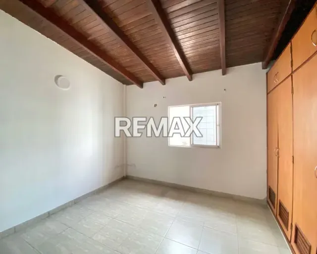 ¿BUSCAS HOGAR EN MARGARITA? SE VENDE CASA EN VALLE HERMOSO: 146M² DE CONSTRUCCIÓN, PISCINA Y VIGILANCIA. ZONA RESIDENCIAL CONSOLIDADA CON CERCANÍA AL MAR Y SERVICIOS. ¡TU INVERSIÓN SEGURA HOY! - 17