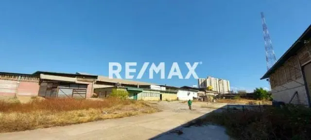Terreno en Venta - Avenida Circunvalación 1 - 3