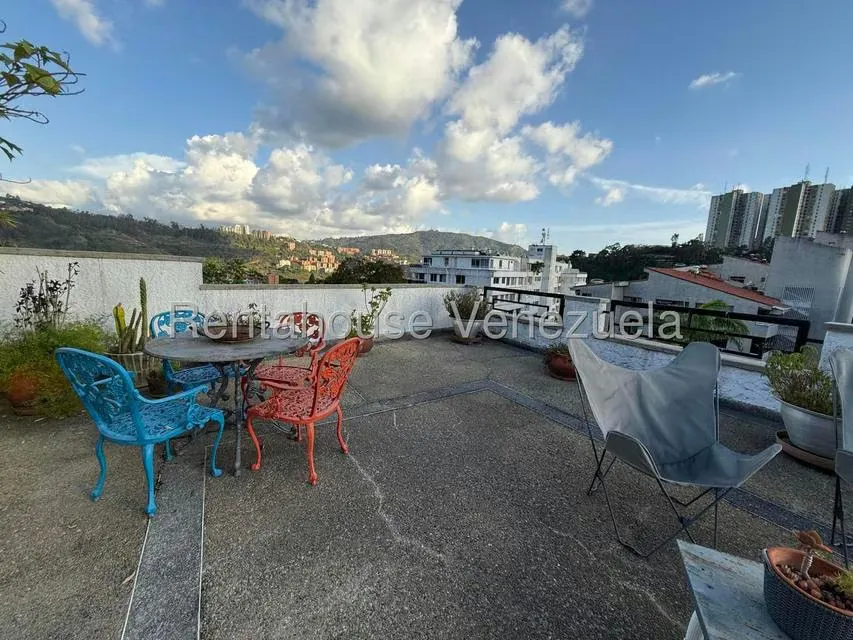 Casa (Multipes Niveles) en Venta en Los Samanes, Distrito Metropolitano - 11