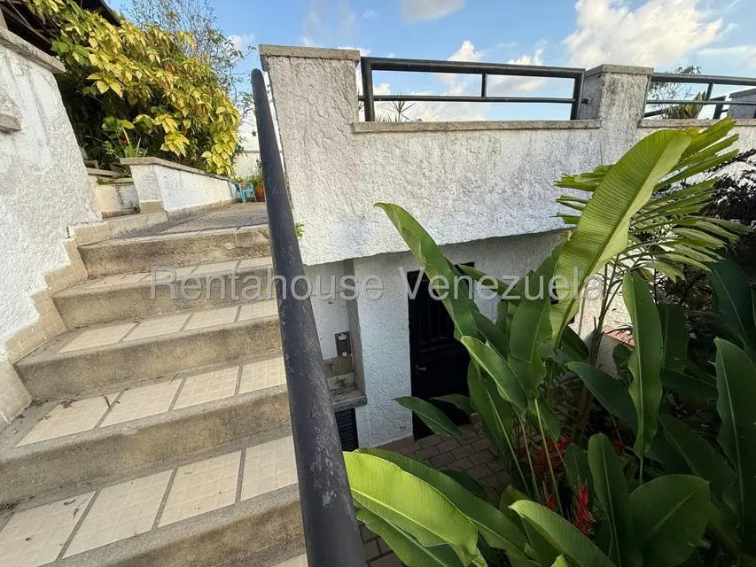 Casa (Multipes Niveles) en Venta en Los Samanes, Distrito Metropolitano - 12