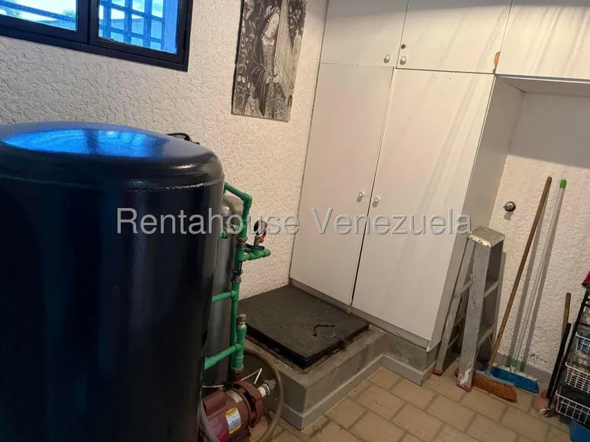 Casa (Multipes Niveles) en Venta en Los Samanes, Distrito Metropolitano - 27