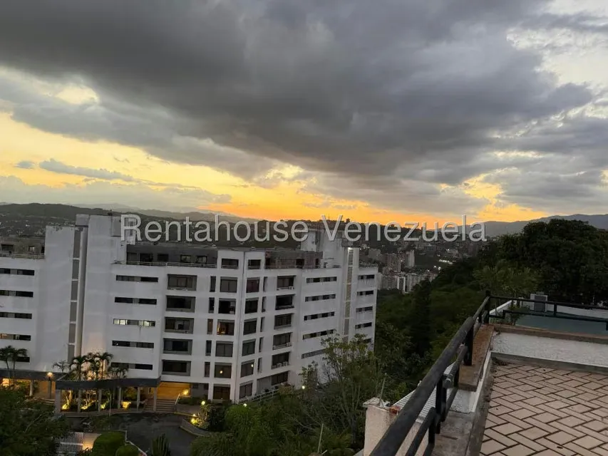 Casa (Multipes Niveles) en Venta en Los Samanes, Distrito Metropolitano - 42