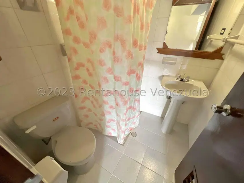 Edificio en Venta en El Junquito, Distrito Metropolitano - 16