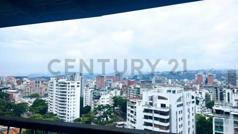 EN VENTA PH CON ESPECTACULARES VISTAS. 2 NIVELES