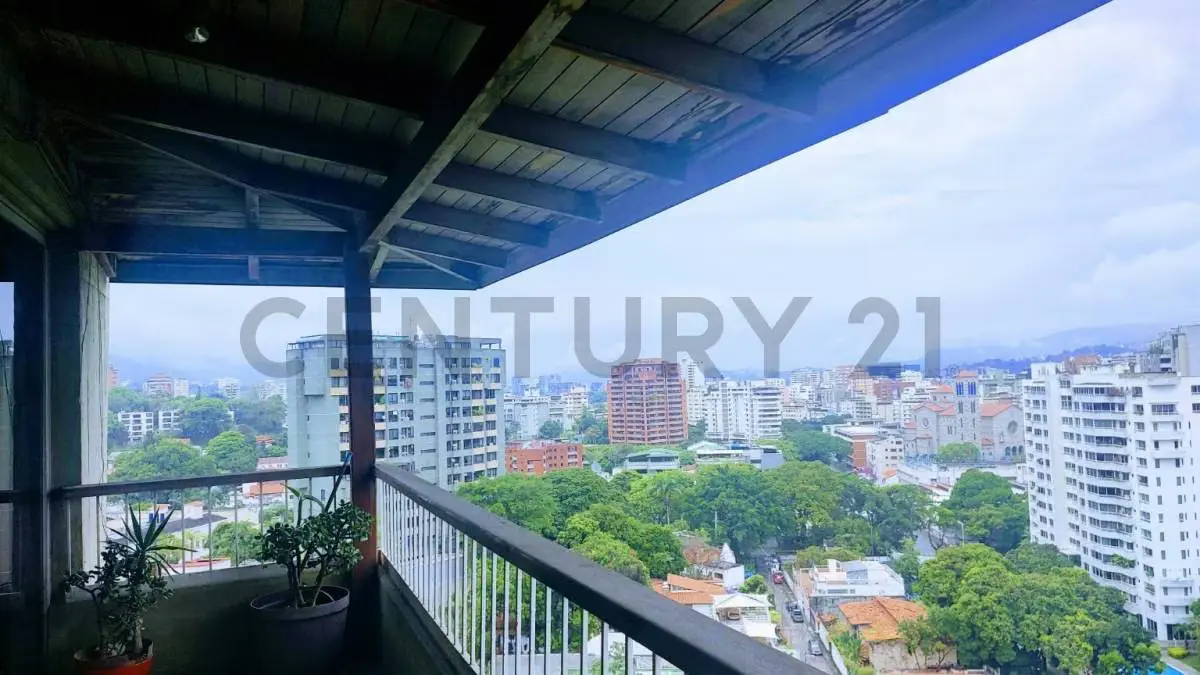 EN VENTA PH CON ESPECTACULARES VISTAS. 2 NIVELES - 13