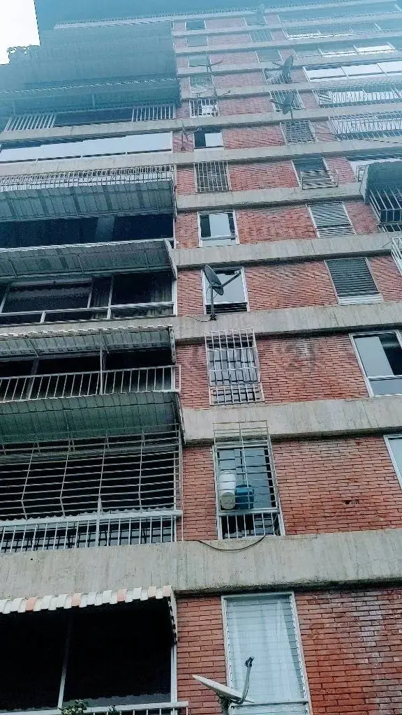 EN VENTA PH CON ESPECTACULARES VISTAS. 2 NIVELES - 8
