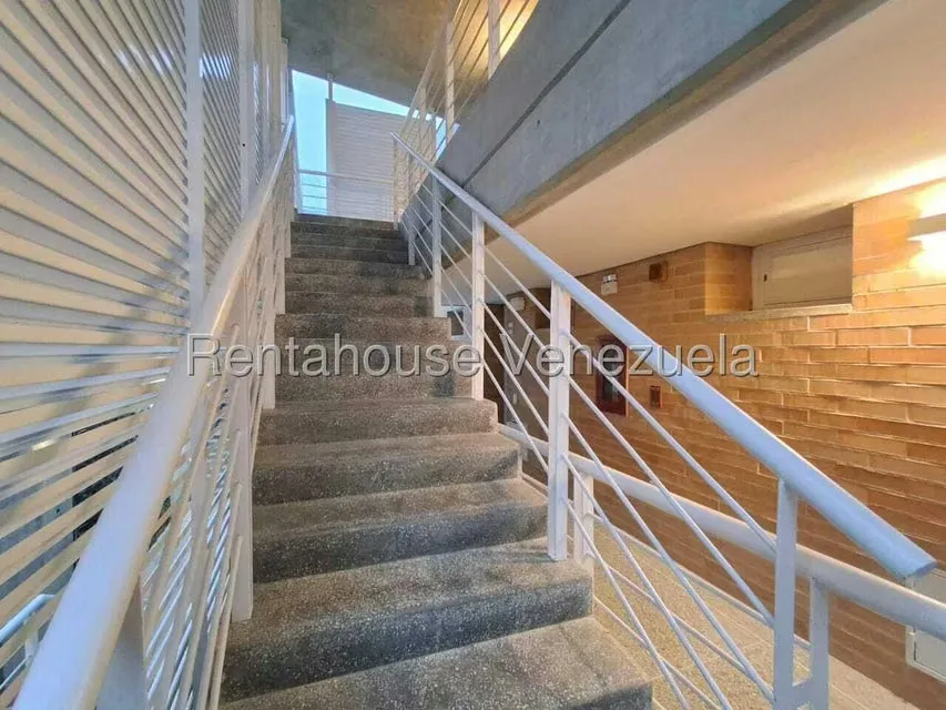 Apartamento (1 Nivel) en Venta en Alto Hatillo, Distrito Metropolitano - 4