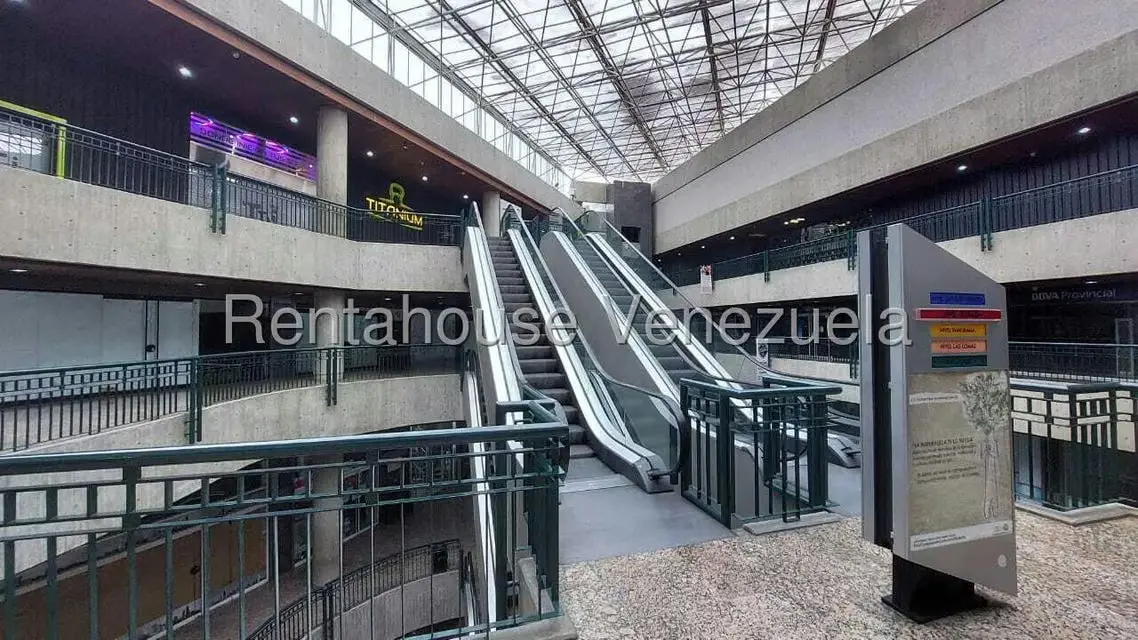 Local Comercial en Venta en Lomas de La Lagunita, Distrito Metropolitano - 7