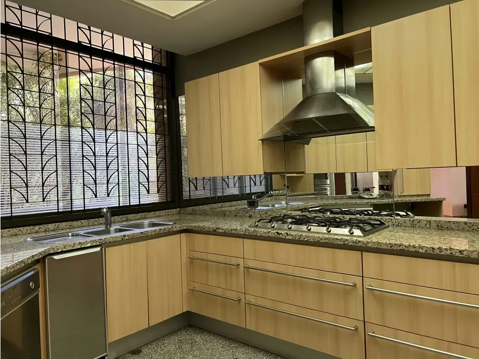 Se vende PB 328m2 3h+s/4b+s /5p/Altamira/5940 - 11