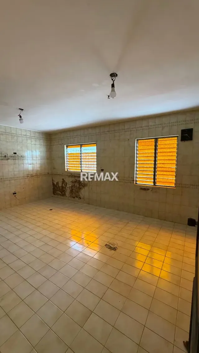 Casa a Remodelar Urb Prebo II Calle Cerrada con Vigilancia - 13