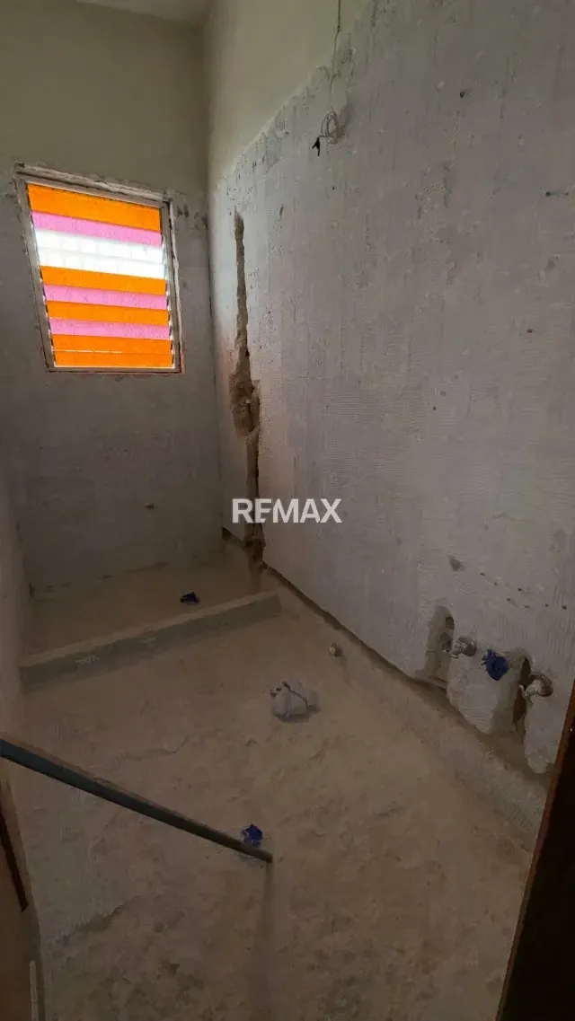 Casa a Remodelar Urb Prebo II Calle Cerrada con Vigilancia - 6