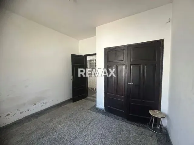 ALQUILER DE CASA UBICADA EN ZONA COMERCIAL DE LA URB. EL VIÑEDO. (6,4,15) - 12