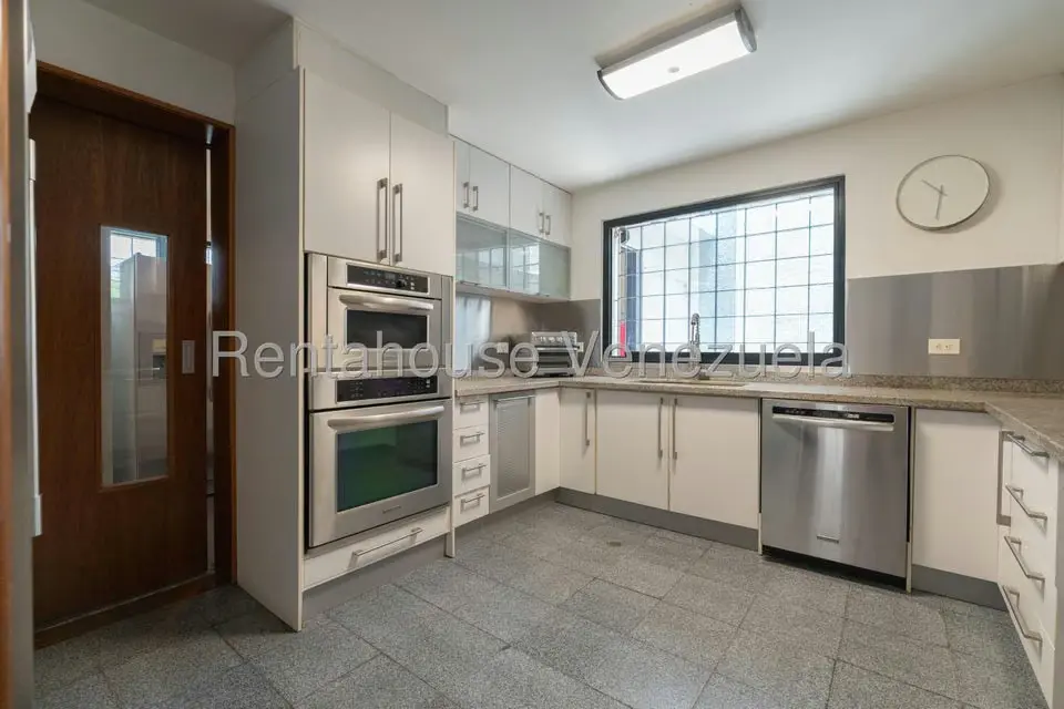 Casa (Multipes Niveles) en Venta en La Lagunita Country Club, Distrito Metropolitano - 39
