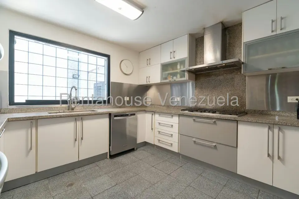 Casa (Multipes Niveles) en Venta en La Lagunita Country Club, Distrito Metropolitano - 40