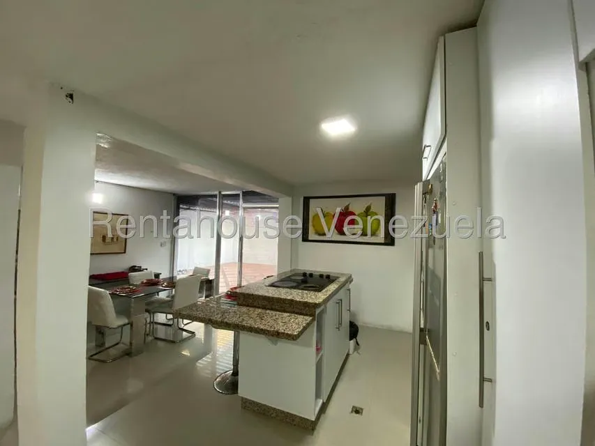 Casa (Duplex) en Venta en Villa Antigua, Portuguesa - 8