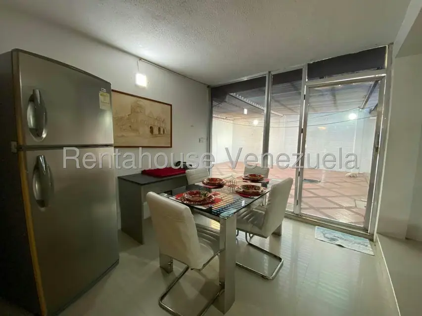 Casa (Duplex) en Venta en Villa Antigua, Portuguesa - 10