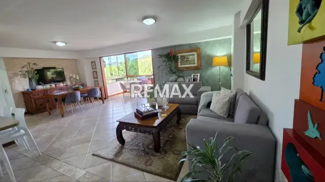 Apartamento en venta en Lomas de Prado del Este - 3