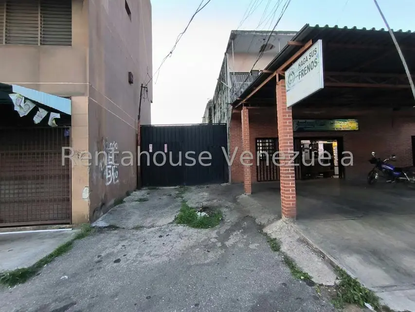 Terreno (Comercial) en Venta en Centro, Aragua - 11