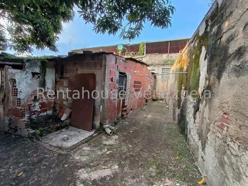 Terreno (Comercial) en Venta en Centro, Aragua - 5