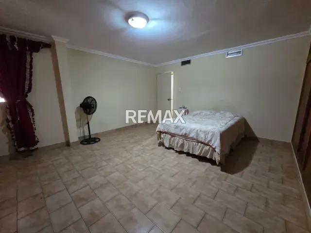 Casa en venta, Detrás de la Curva de Molina URB. La Floresta - 12