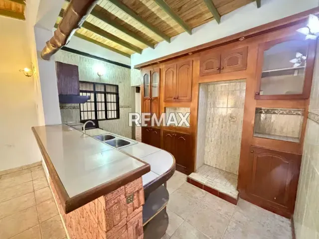 AMPLIA CASA CON TERRENO ANEXO EN URB PARQUE RESIDENCIAL CAMPESTRE LA CUMACA - 7