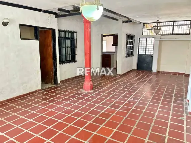 AMPLIA CASA CON TERRENO ANEXO EN URB PARQUE RESIDENCIAL CAMPESTRE LA CUMACA - 8
