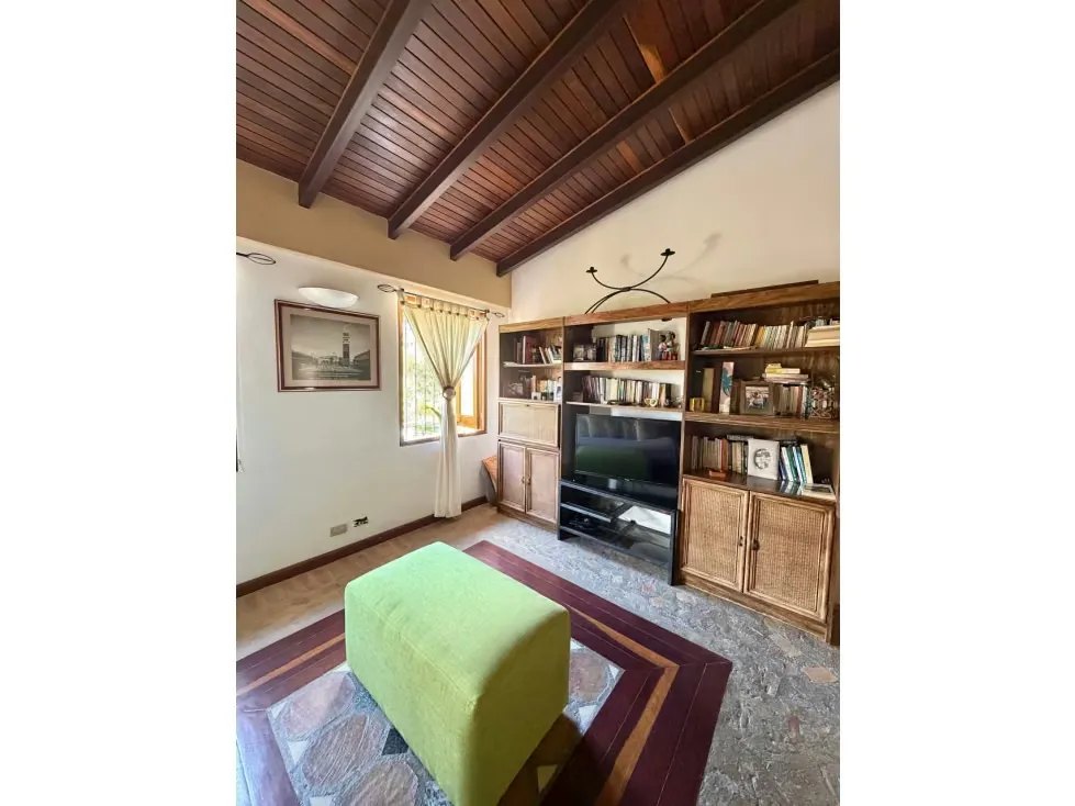 Casa en Venta con Jardin en Villas Parque Oripoto - 33