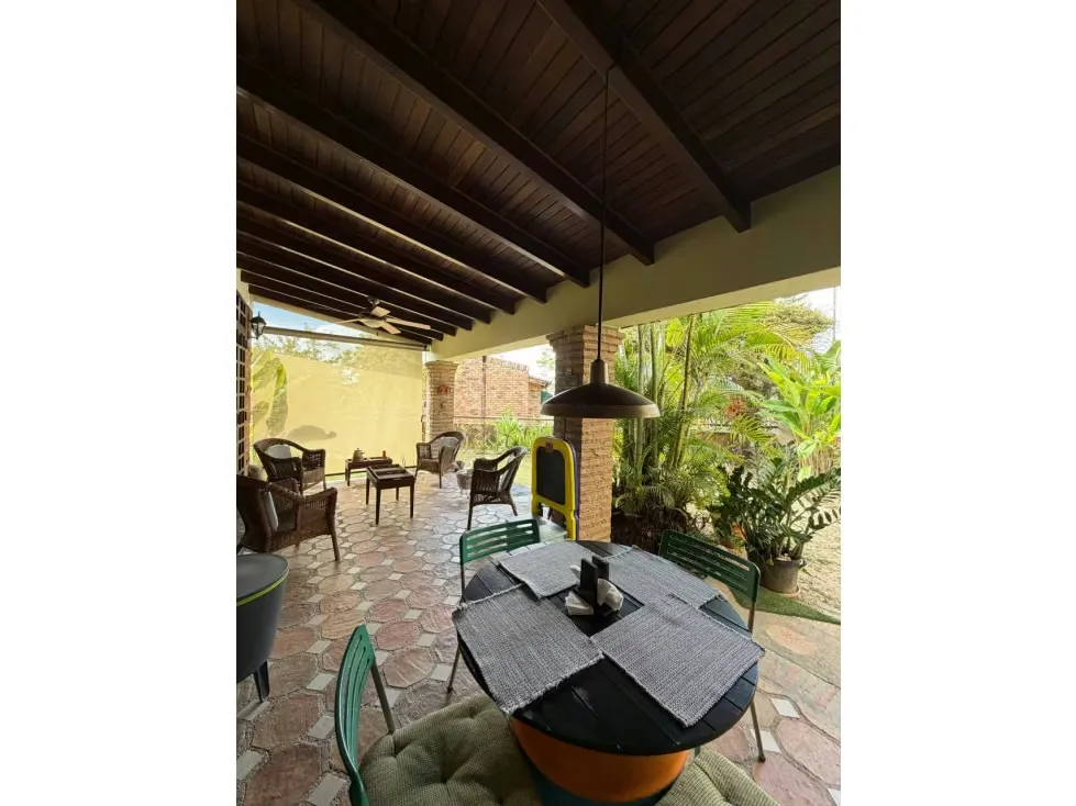 Casa en Venta con Jardin en Villas Parque Oripoto - 8