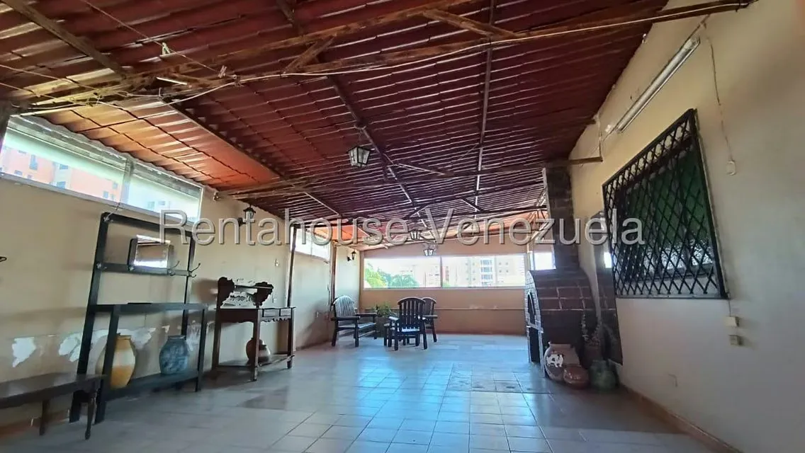 Casa (Duplex) en Venta en Zona Este, Lara - 18