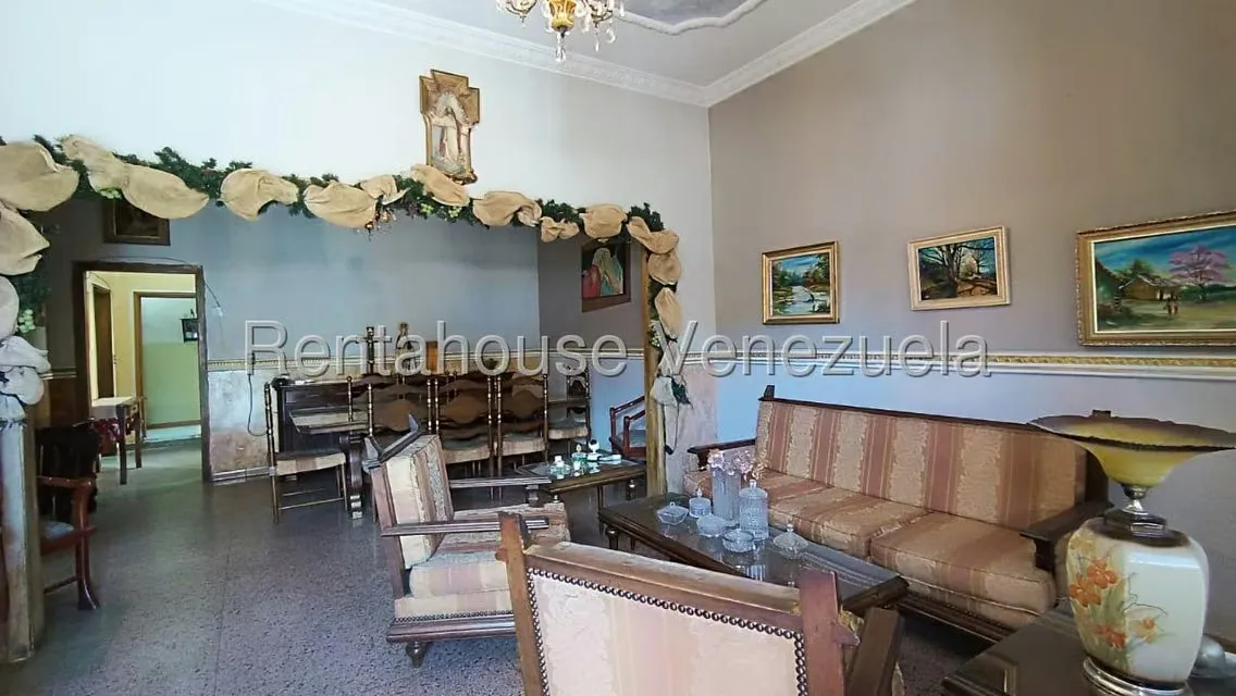 Casa (Duplex) en Venta en Zona Este, Lara - 3