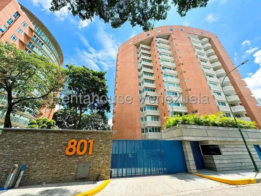 Apartamento (1 Nivel) en Venta en El Rosal, Distrito Metropolitano - 2