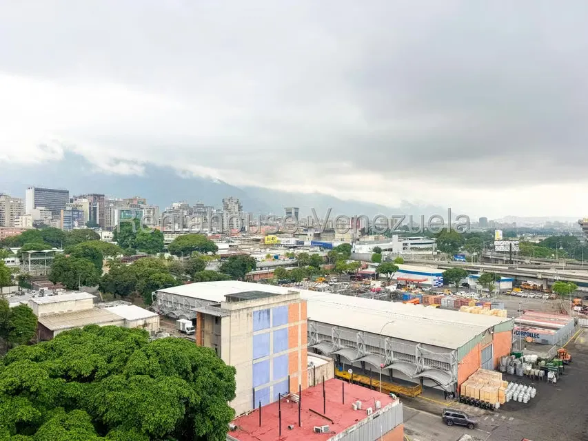 Apartamento (1 Nivel) en Venta en El Rosal, Distrito Metropolitano - 24
