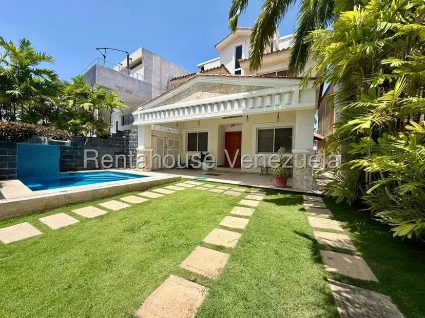 Casa (Multipes Niveles) en Venta en Complejo Turistico El Morro, Anzoategui