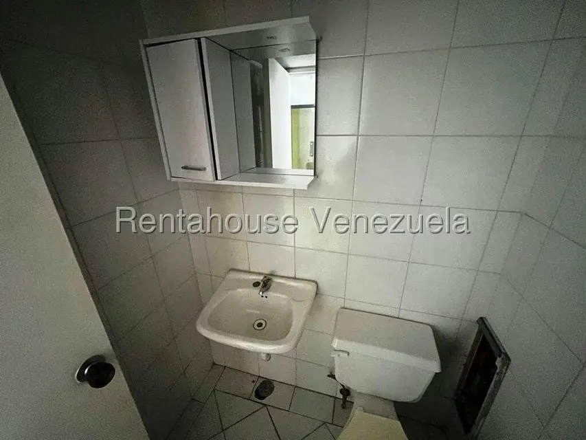 Oficina en Venta en Los Samanes, Distrito Metropolitano - 16