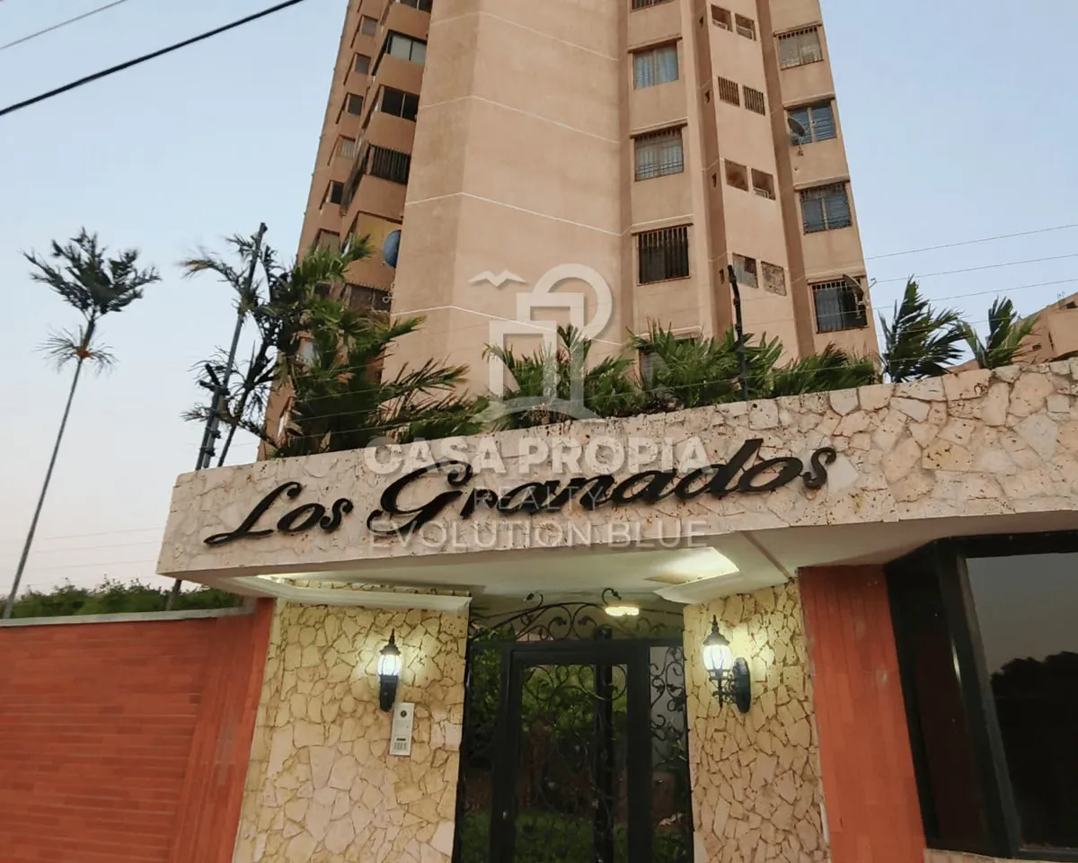 Apartamento en Edificio Residencias Los Granados ‎. Zona Este de Maracaibo