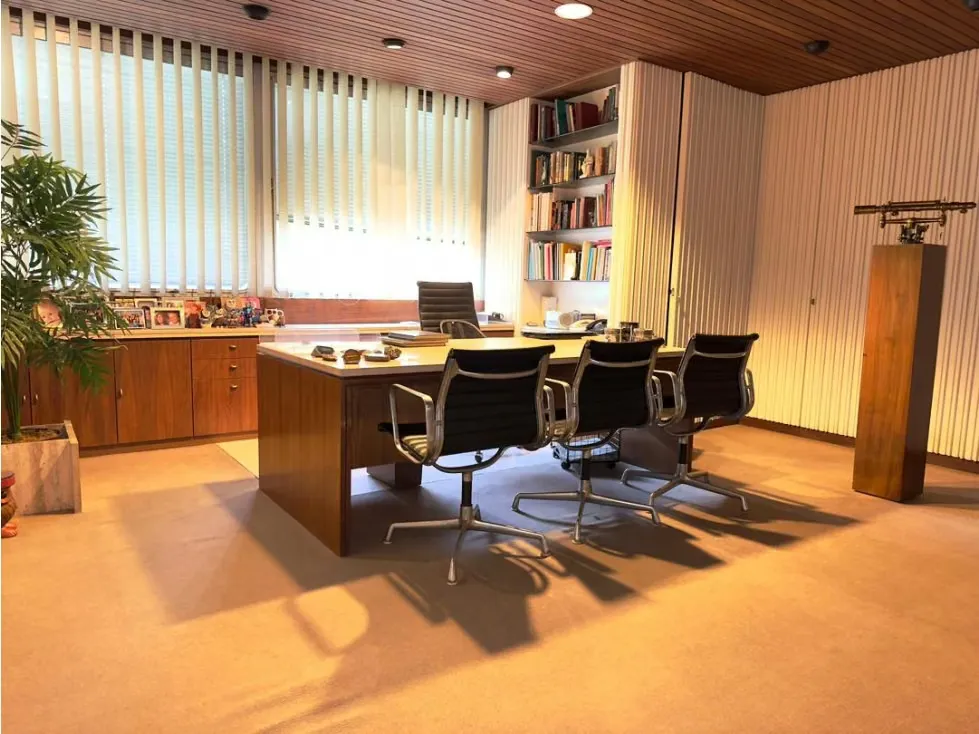 Se VENDE Lujosa Ofc-138m²-6p.trabajo-2Ofc.+Recp.-El Rosal-RC - 2