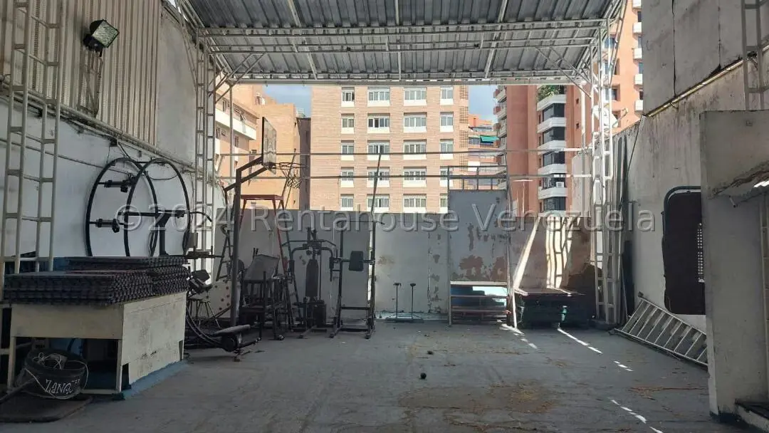 Casa (Multipes Niveles) en Venta en Bello Monte, Distrito Metropolitano
