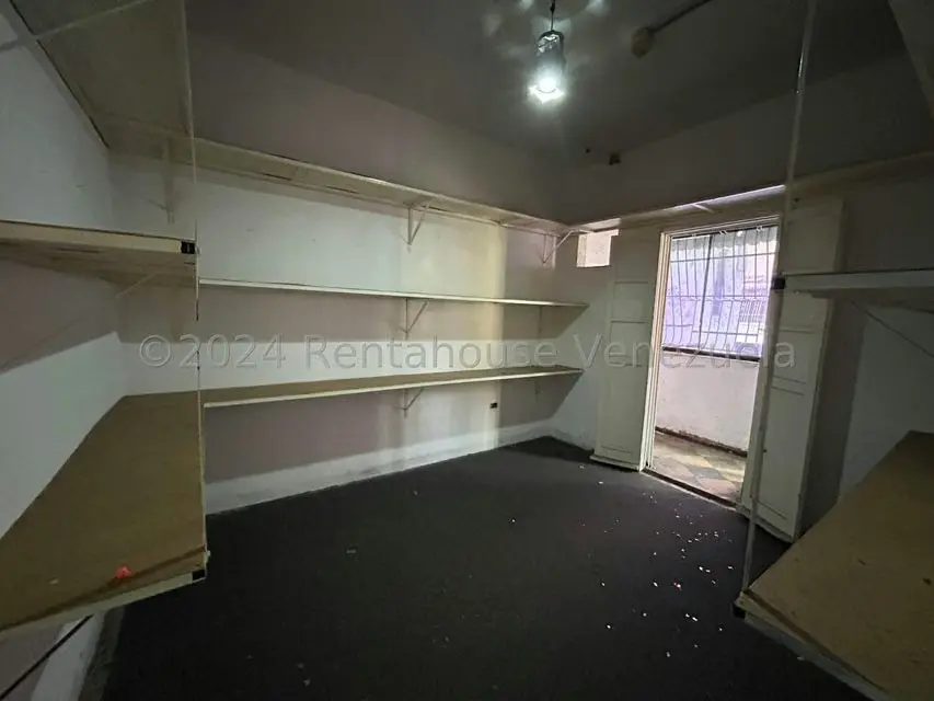 Casa (Multipes Niveles) en Venta en Bello Monte, Distrito Metropolitano - 16