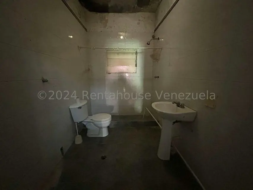 Casa (Multipes Niveles) en Venta en Bello Monte, Distrito Metropolitano - 10