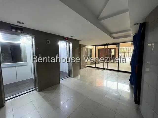 Apartamento (1 Nivel) en Alquiler en Los Mangos, Carabobo - 4