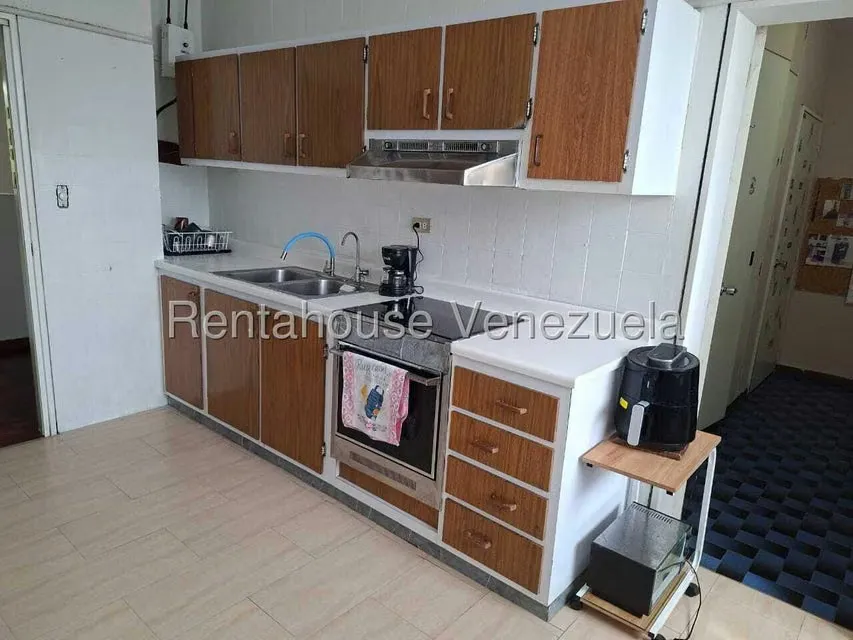 Apartamento (1 Nivel) en Venta en Colinas de Bello Monte, Distrito Metropolitano - 18