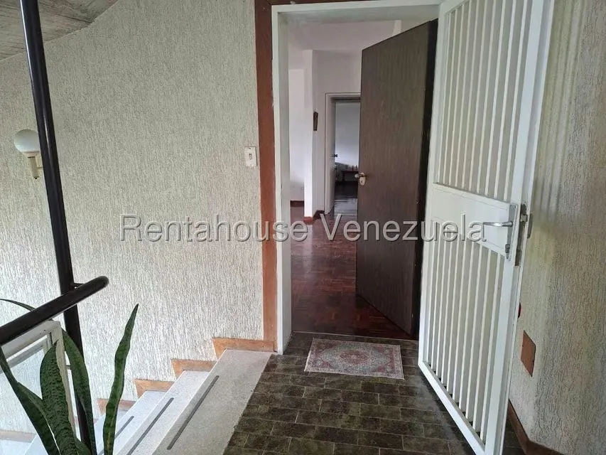 Apartamento (1 Nivel) en Venta en Colinas de Bello Monte, Distrito Metropolitano - 9