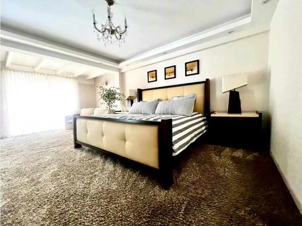 Casa con piscina en venta en Los Naranjos - 13