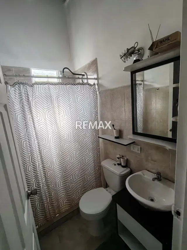 Comodo y Bello Apartamento en Alto Grande - 9