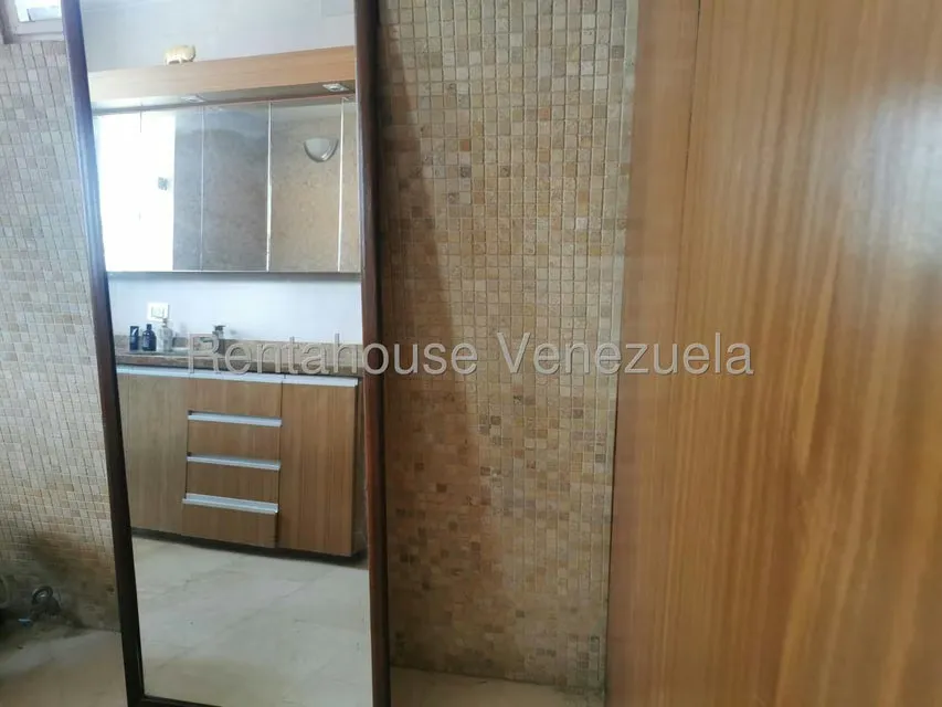 Anexo (Multiples Niveles) en Alquiler en Cumbres de Curumo, Distrito Metropolitano - 14