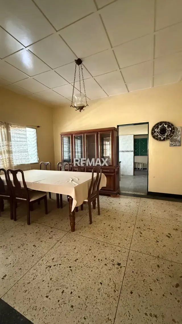 Se Vende Amplia Casa en Las Cocuizas - 6